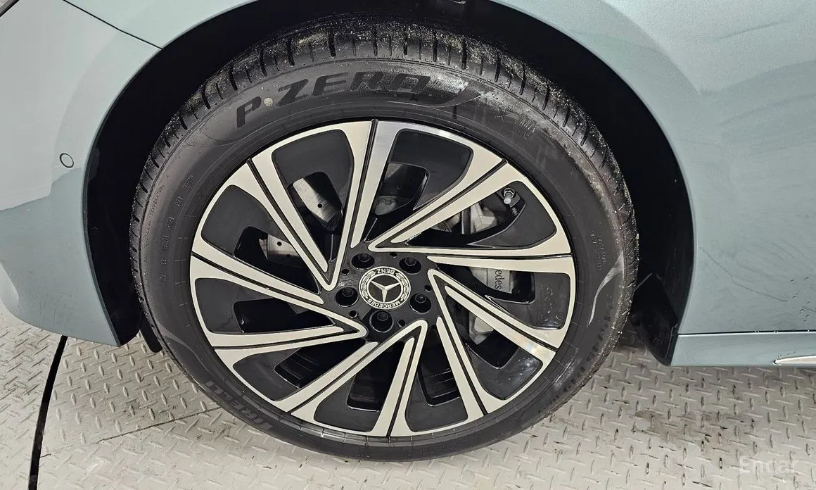 Mercedes-Benz E-Class 2024 E350e 4MATIC