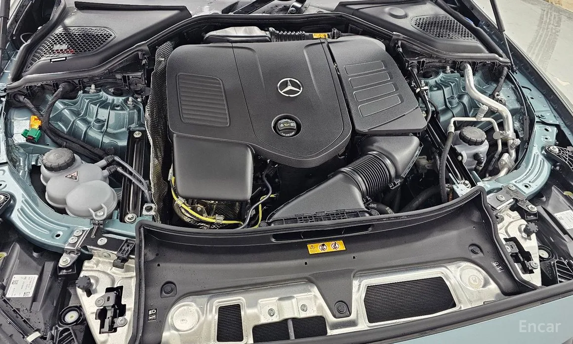 Mercedes-Benz E-Class 2024 E350e 4MATIC