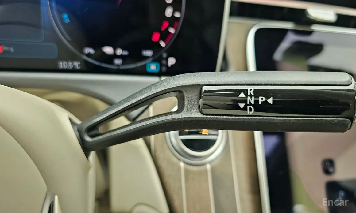 Mercedes-Benz E-Class 2024 E350e 4MATIC