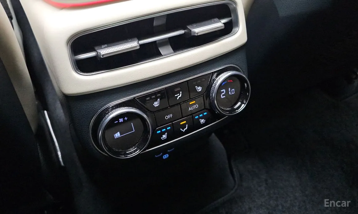 Genesis GV70 2022 e-AWD