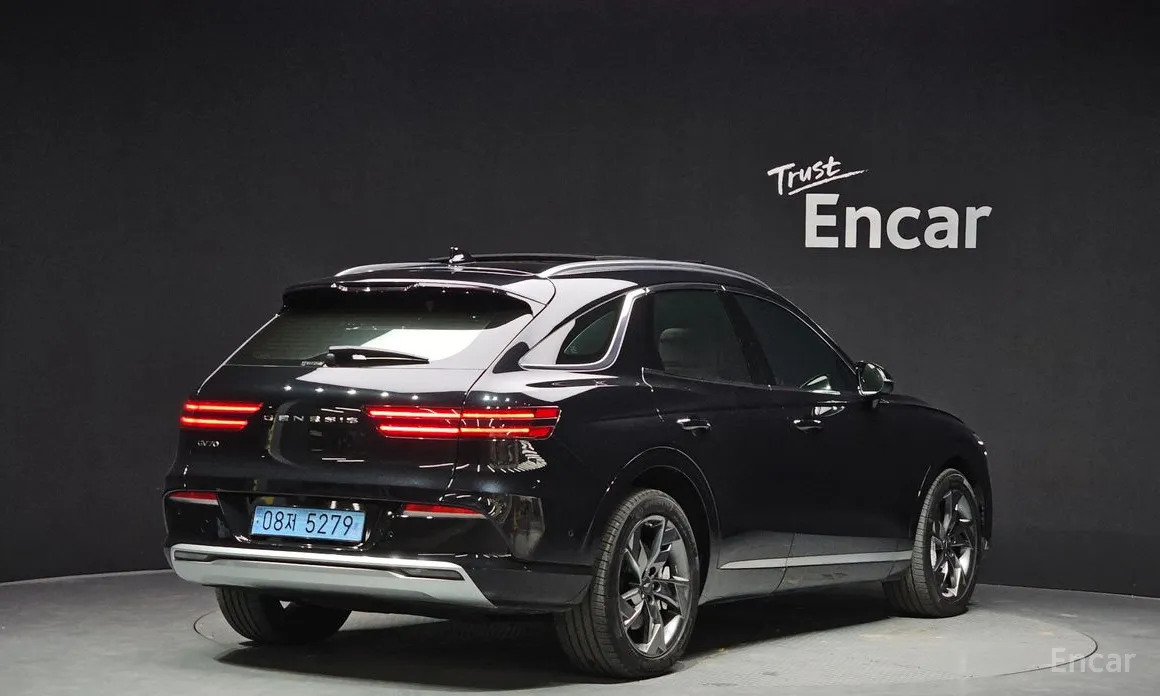 Genesis GV70 2022 e-AWD