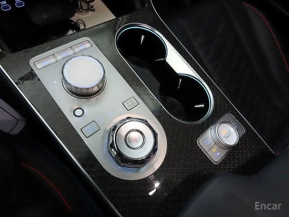 Genesis GV80 2023 2.5T Gasoline AWD