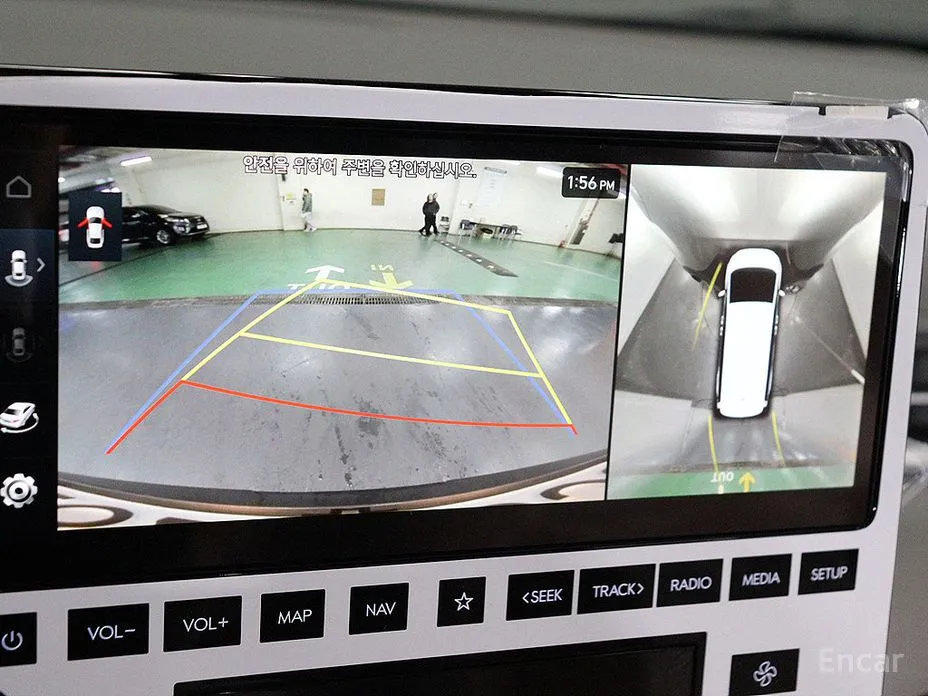 Hyundai Staria 2021 4WD Lounge 9-Seater