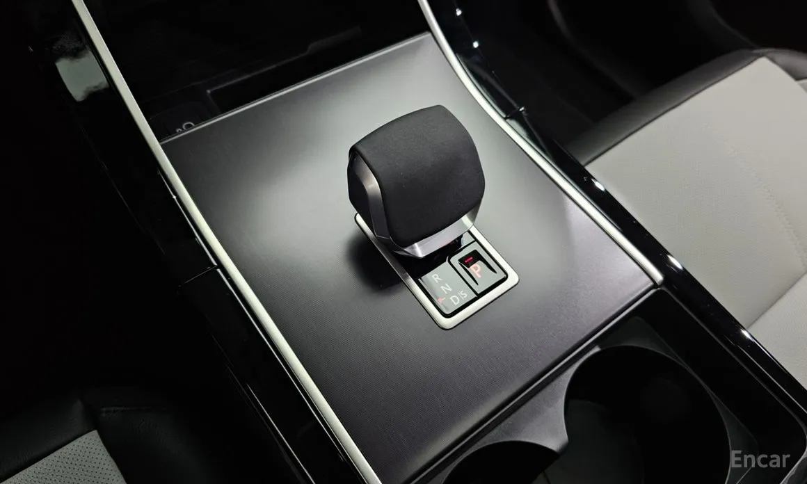 Land Rover Range Rover Velar 2017 2.0 P250 Dynamic SE