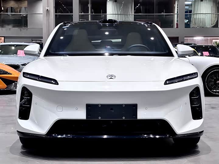 2025 Nio ET5