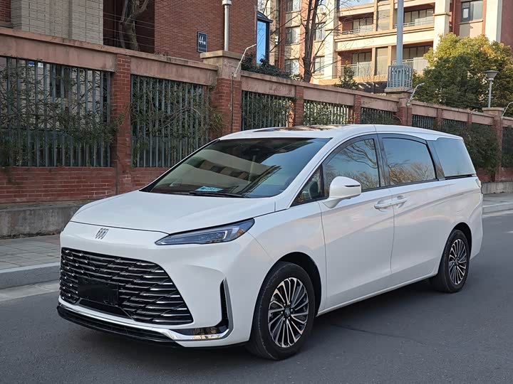 Buick GL8 Hybrid 2025 2025款 陆尚 先享版 7座