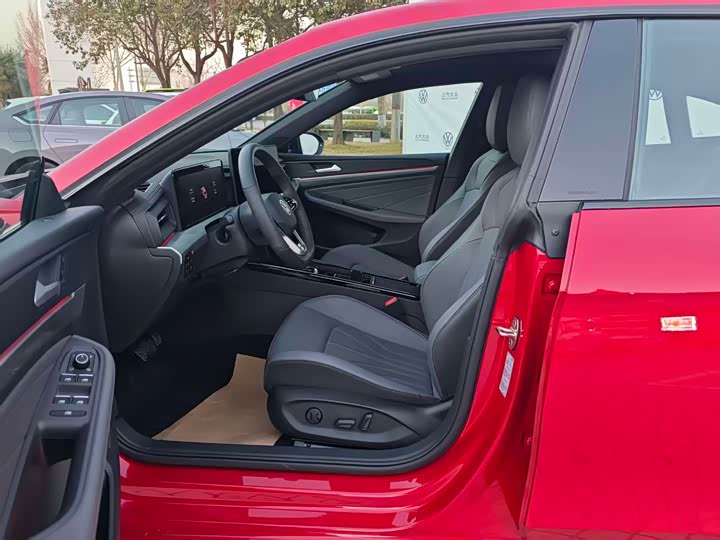 Volkswagen Lamando L 2026 2026款 凌渡L GTS 380TSI 凌风百万纪念版