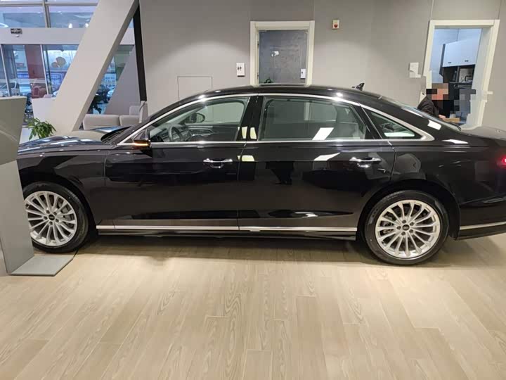 Audi A8 2025 2025款 A8L 45 TFSI quattro 豪华型