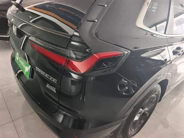 Honda Breeze 2025 2025款 240TURBO 两驱精英版 5座