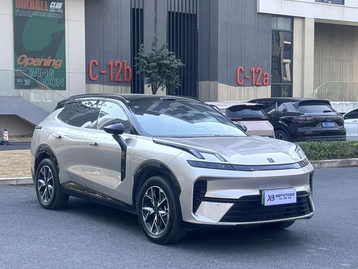 Lynk & Co 08 EM-P Hybrid 2026 2026款 160长续航Ultra