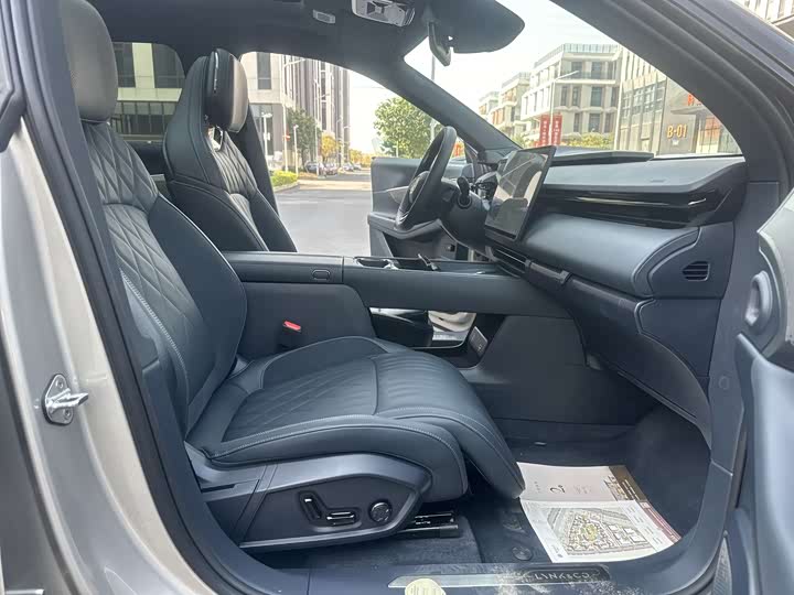 Lynk & Co 08 EM-P Hybrid 2026 2026款 160长续航Ultra