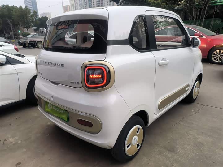 Bestune Pony 2026 2026款 222km 炫彩马