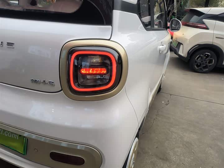 Bestune Pony 2026 2026款 222km 炫彩马