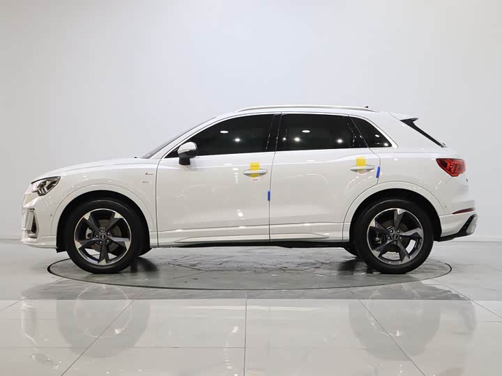 Audi Q3 2024 2024款 35 TFSI 时尚动感型