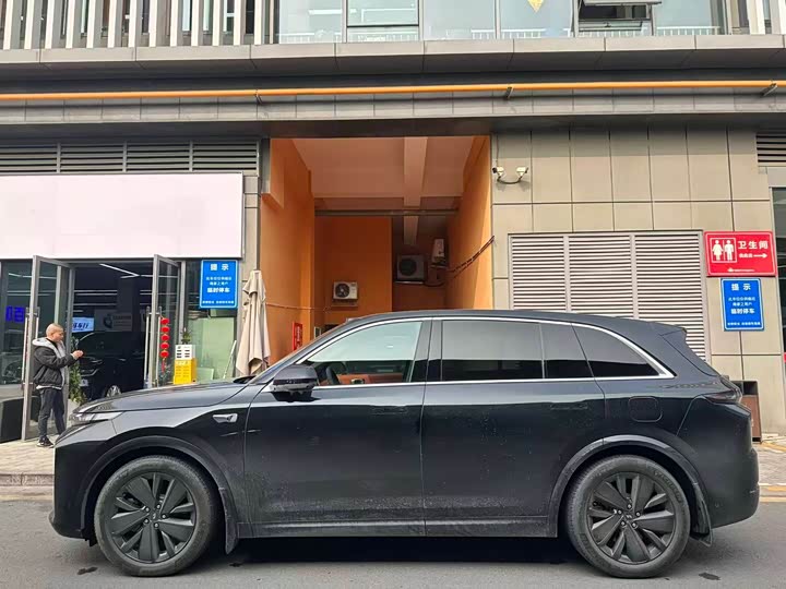 LiXiang L7 2025 2025款 Pro 智能焕新版