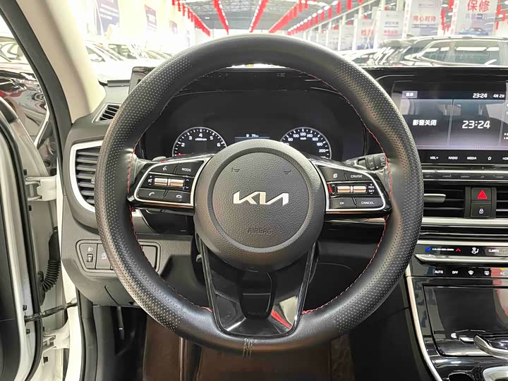 Kia KX3 2021 2021款 1.5L CVT潮流版