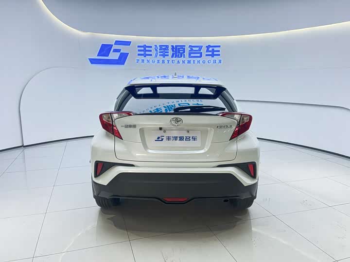 Toyota Izoa 2022 2022款 2.0L 奕行版