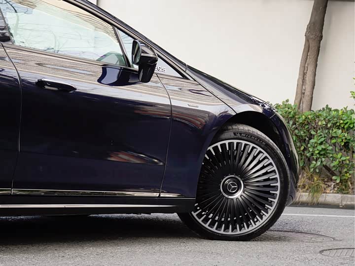 Mercedes-Benz EQS AMG 2023 2023款 AMG EQS 53 4MATIC+