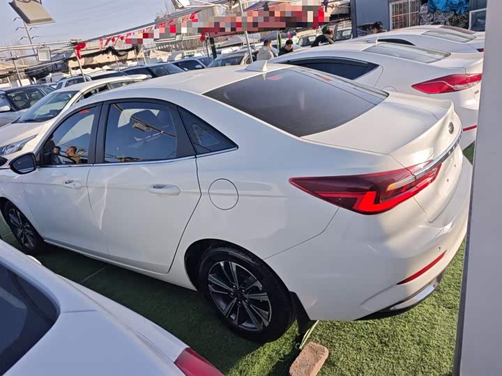 Ford Escort 2021 2021款 1.5L 自动钻石版