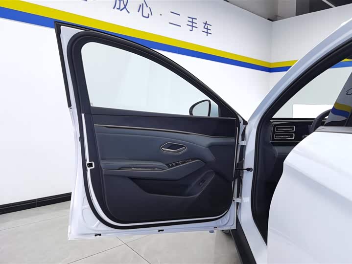 BYD Qin L 2025 2025款 DM-i 智驾版 80KM领先型