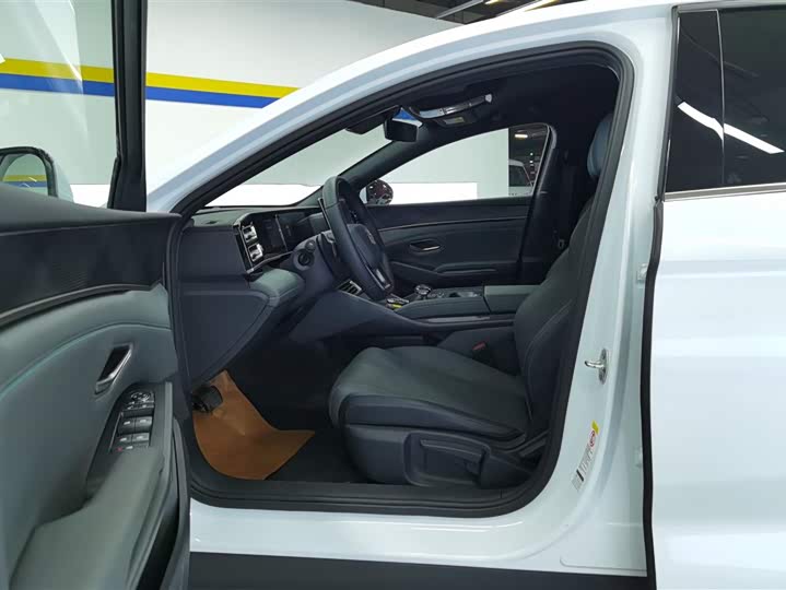 BYD Qin L 2025 2025款 DM-i 智驾版 80KM领先型