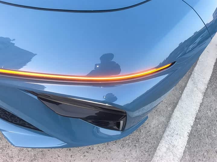 Hozon S 2024 2024款 增程 1060 Lite版