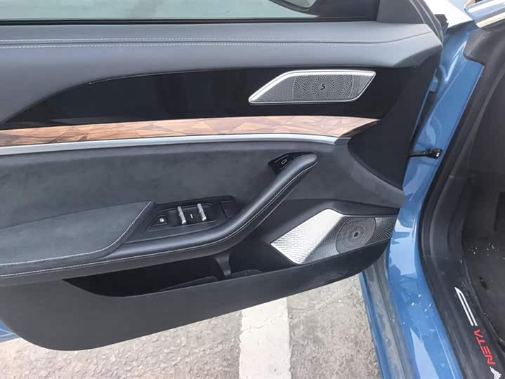 Hozon S 2024 2024款 增程 1060 Lite版