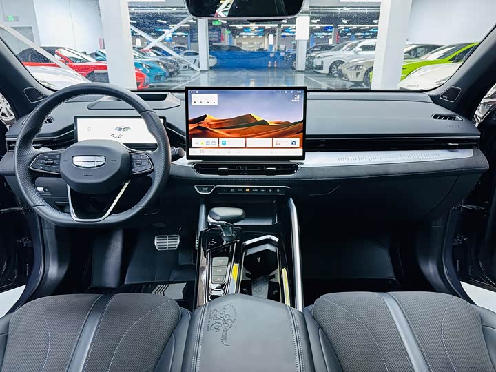 Geely Preface 2025 2025款 东方曜 2.0TD 望月版