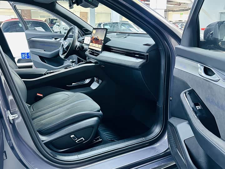 Geely Preface 2025 2025款 东方曜 2.0TD 望月版