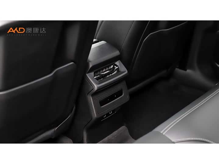 Audi Q6L e-tron 2026 2026款 首发领航版