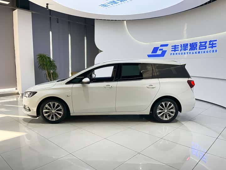 Buick GL6 2021 2021款 323T 轻混动互联豪华型