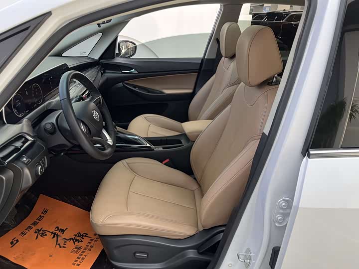 Buick GL6 2021 2021款 323T 轻混动互联豪华型