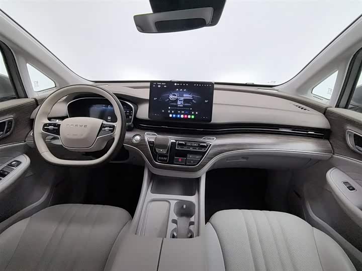 Roewe iMax 8 EV 2025 2025款 1.5T DMH 陆尊奢享版