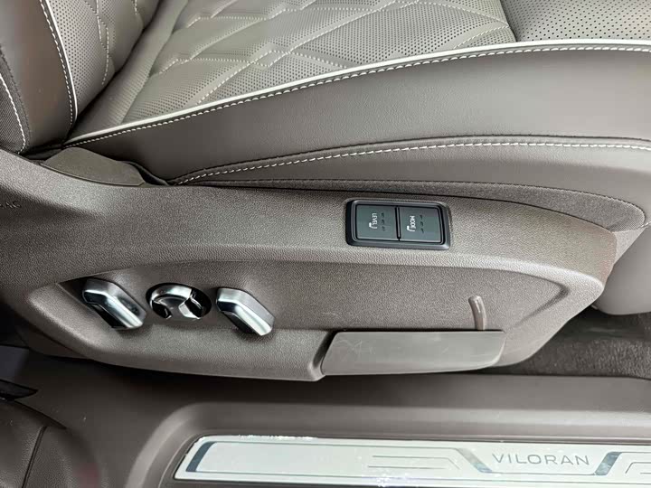 Volkswagen Viloran 2024 2024款 380TSI 尊贵版