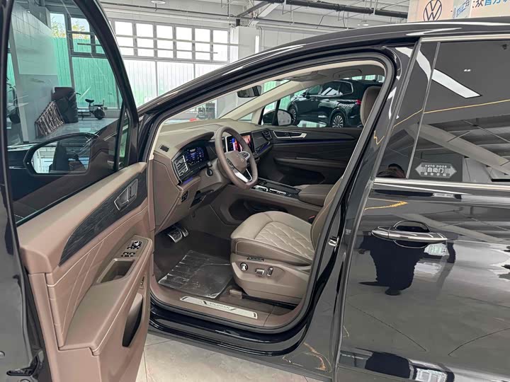 Volkswagen Viloran 2024 2024款 380TSI 尊贵版