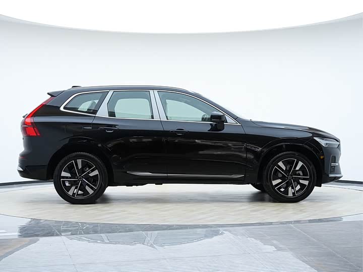 Volvo XC60 2026 2026款 B5 四驱智远豪华版