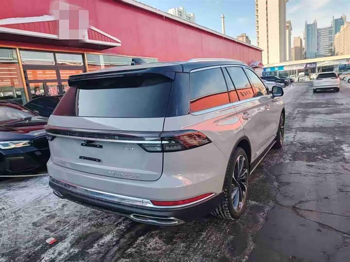 Lincoln Aviator 2024 2024款 3.0T V6 四驱奢雅版 六座
