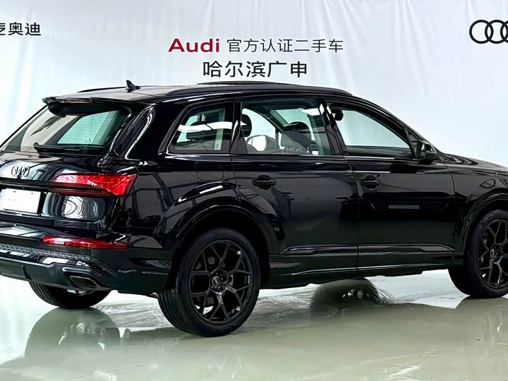 Audi Q7 2024 2024款 45 TFSI quattro S line黑武士型