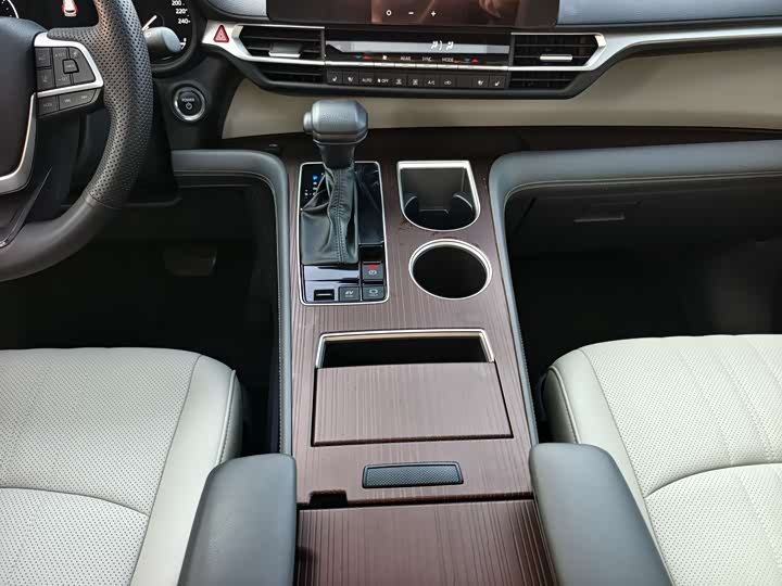 Toyota Granvia 2024 2024款 2.5L混动 舒适版