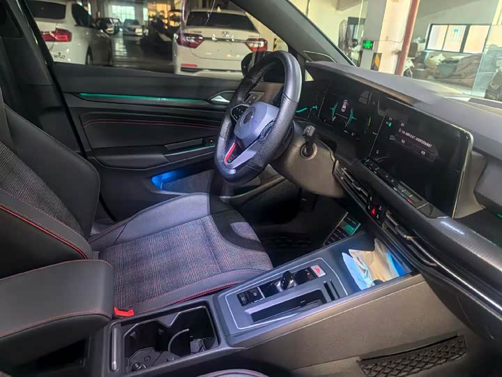 Volkswagen Golf GTI 2023 2023款 380TSI DSG GTI