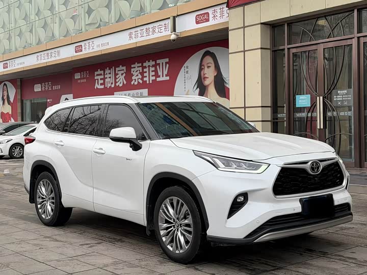 Toyota Highlander 2024 2024款 2.5L智能电混双擎四驱尊贵版 7座