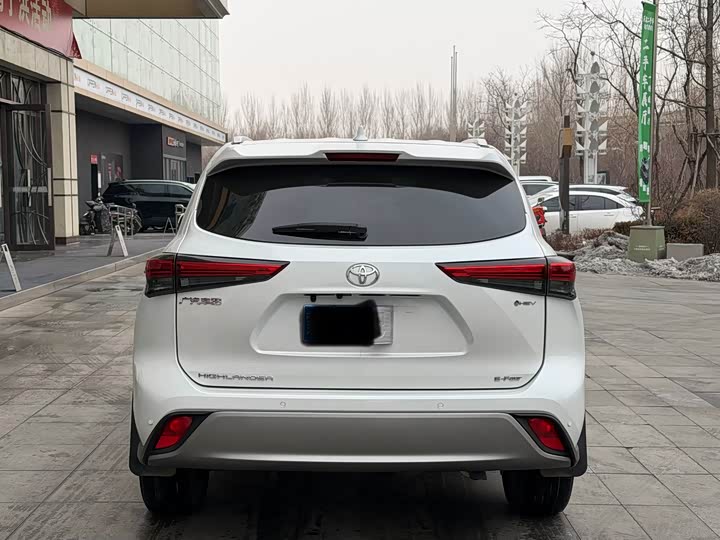Toyota Highlander 2024 2024款 2.5L智能电混双擎四驱尊贵版 7座