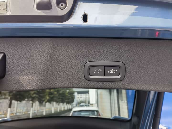 Volvo C40 2024 2024款 长续航版 PRO