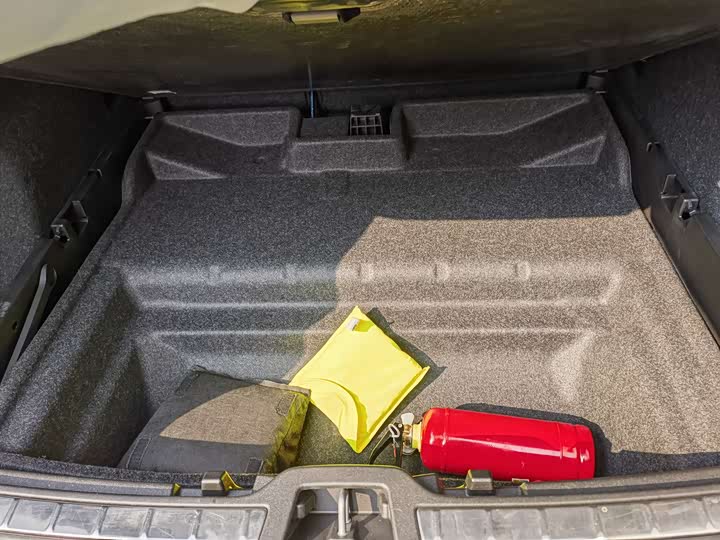 Volvo C40 2024 2024款 长续航版 PRO