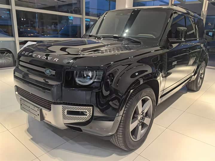 Land Rover Defender 2025 2025款 110 3.0T P400 X-Dynamic HSE