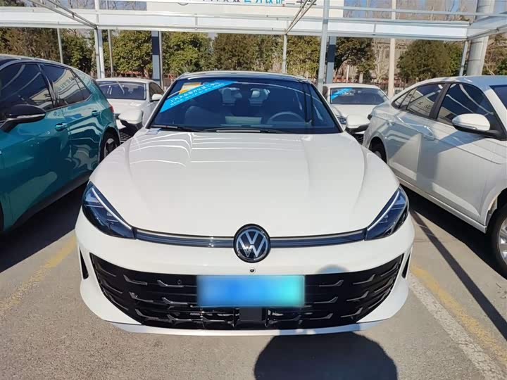 Volkswagen Lamando L 2026 2026款 凌渡L 300TSI 凌风版