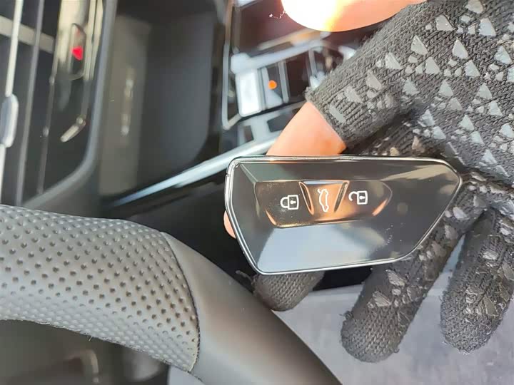 Volkswagen Lamando L 2026 2026款 凌渡L 300TSI 凌风版