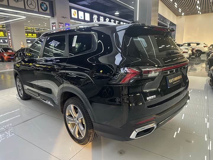 Geely Okavango L 2024 2024款 2.0T DCT尊贵型