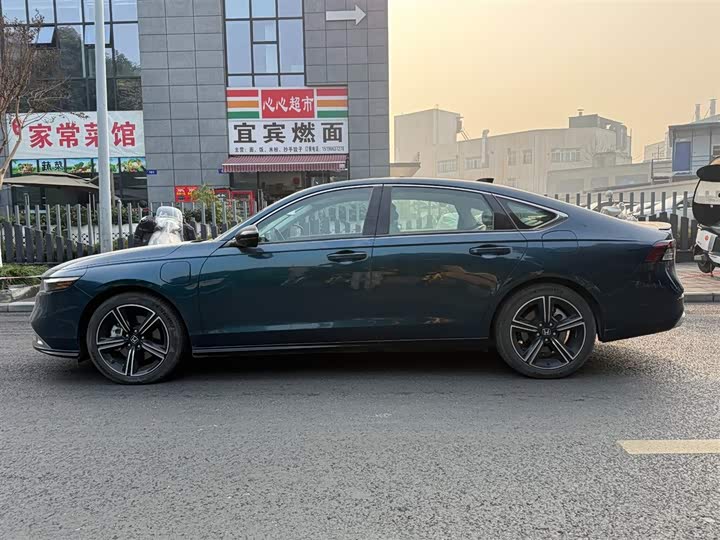Honda Accord Hybrid 2023 2023款 2.0L e:PHEV 旗舰版