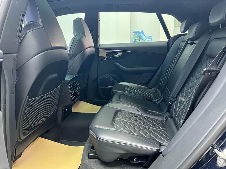 Audi Q8 2023 2023款 55 TFSI 臻选动感型